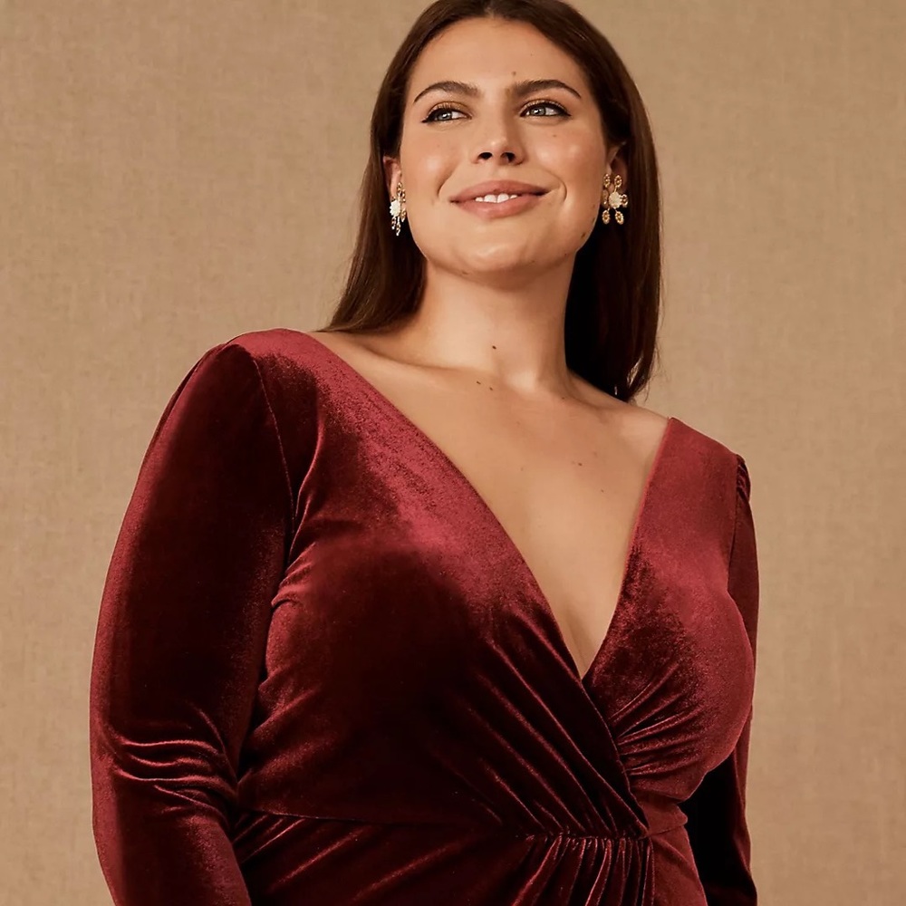 BHLDN Jenny Yoo Ryland Plunge Neck Velvet Long Sleeve Dress Size 22 Dark Berry
